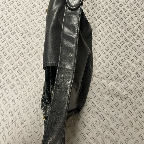 Matt and Nat Vegan Black Satchel - Picture 5 of 7